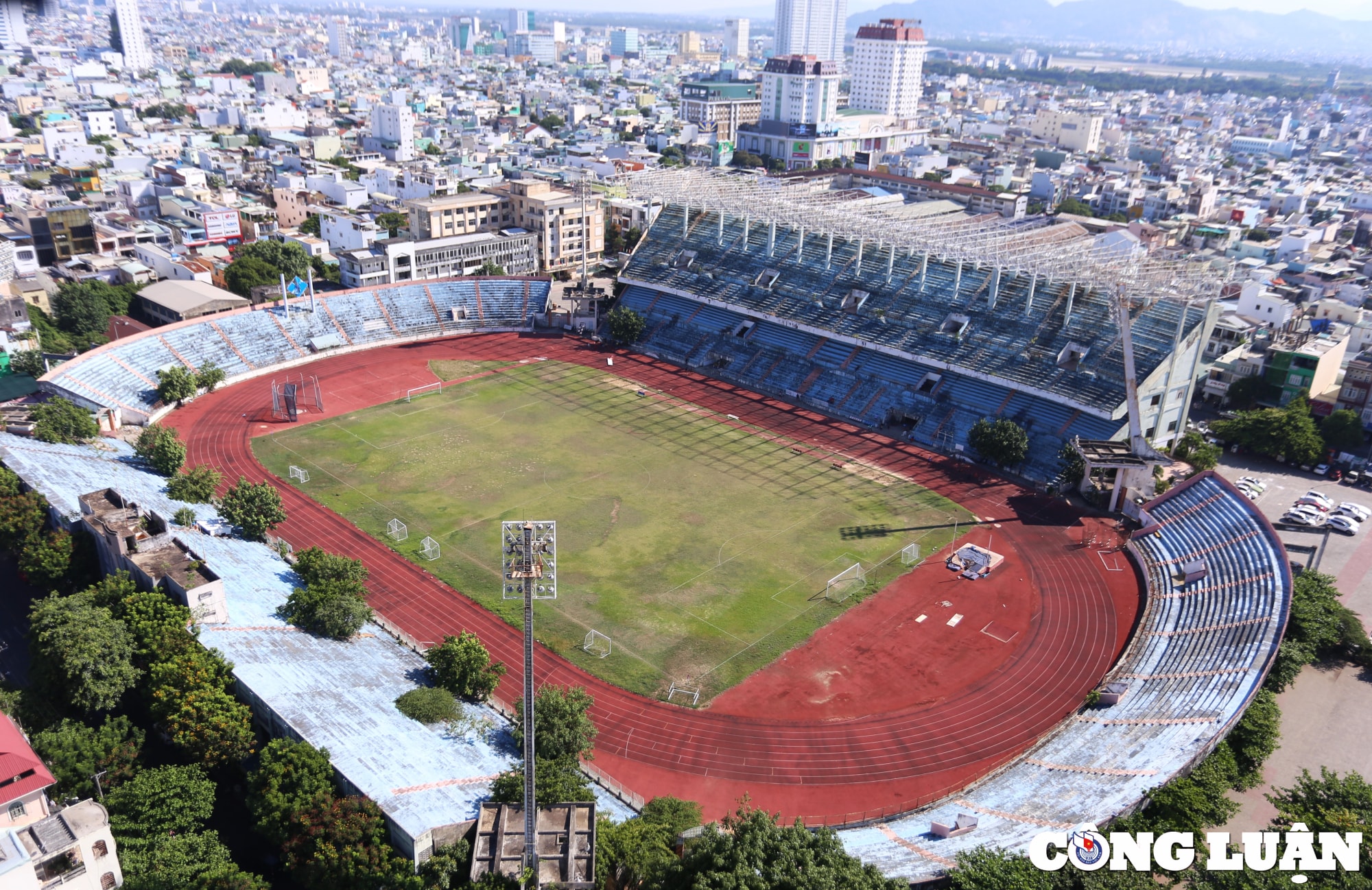 da nang muon nop 1251 ty chuoc lai san van dong chi lang nhung ngan hang doi gap 7 lan hinh 2