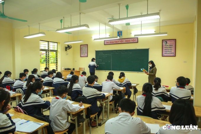 ha noi yeu cau cac truong khong thu phi giu cho cua phu huynh hinh 1