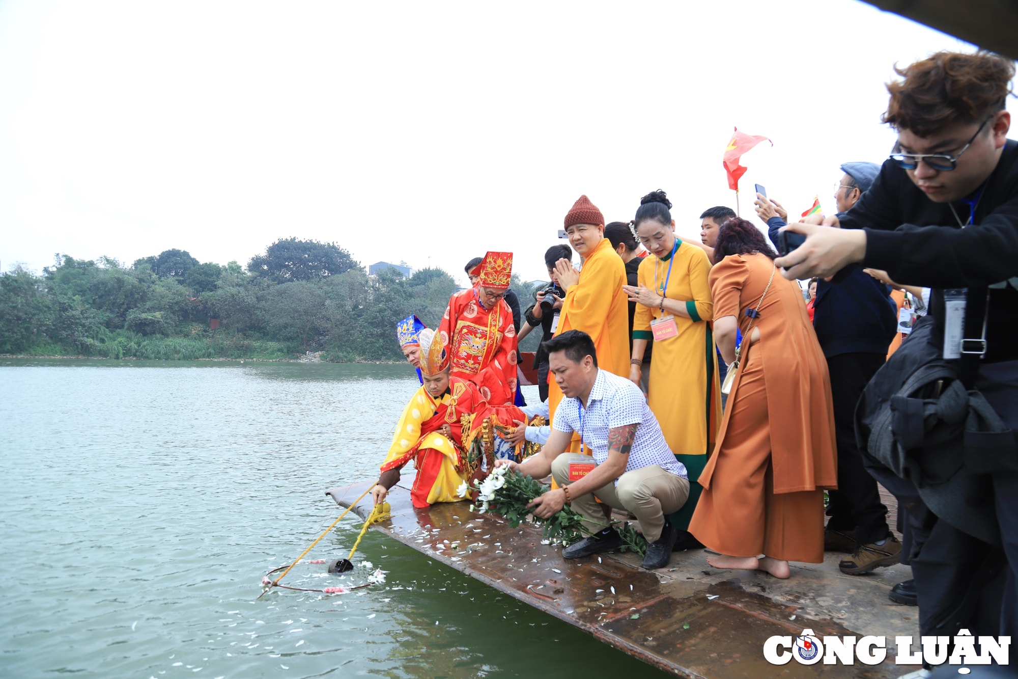 nhieu hoat dong dac sac dien ra tai le hoi lang bat trang nam 2024 hinh 15