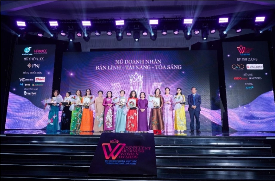 tp hcm lan dau ton vinh 8 nu doanh nhan xuat sac hinh 3