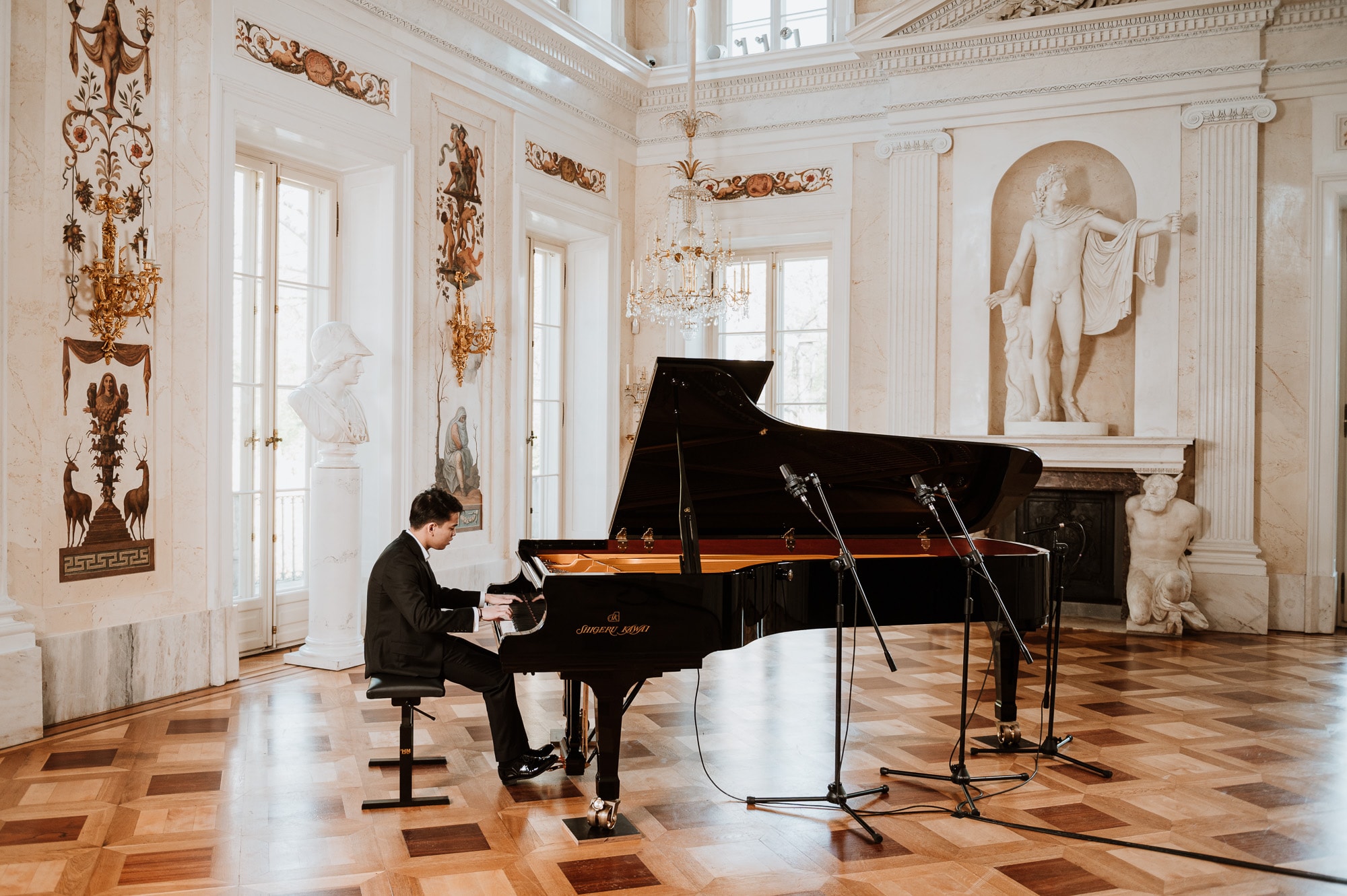 tai nang piano nguyen viet trung bieu dien cung dan nhac giao huong mat troi hinh 5