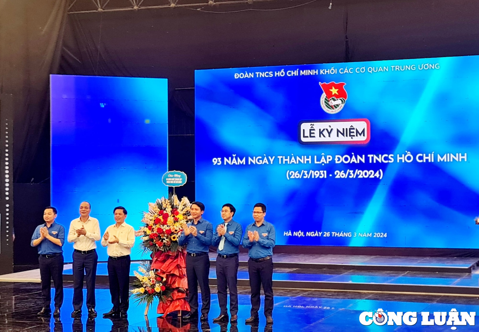 phat huy toi da suc tre suc sang tao cau tien san sang duong dau kho khan cua thanh nien hinh 1