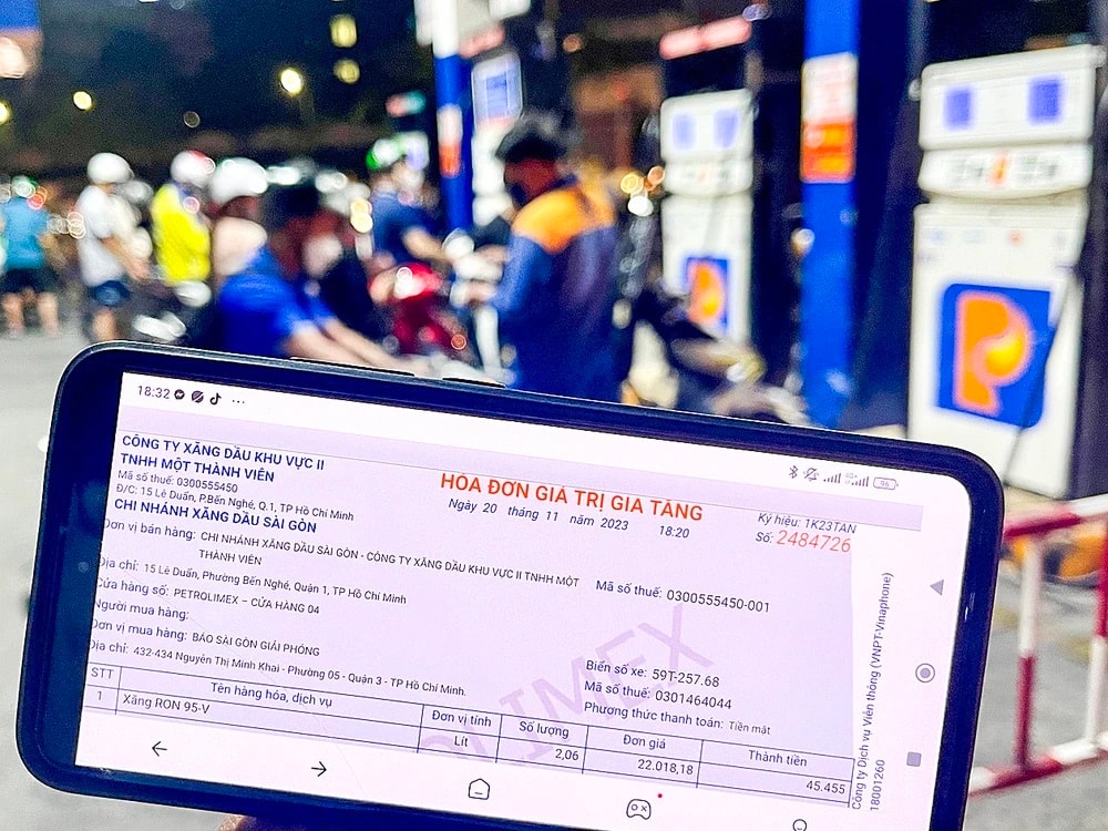 cua hang ban le xang dau phai thuc hien nghiem viec lap hoa don dien tu theo tung lan ban hang hinh 1