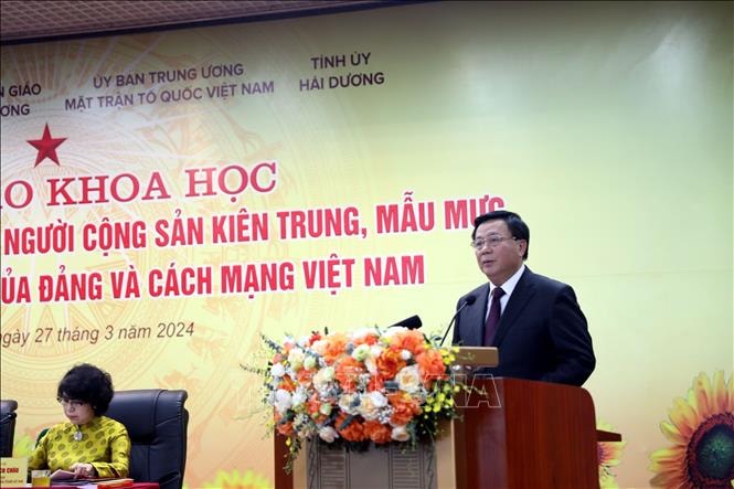 dong chi nguyen luong bang la tam guong cao dep cua mot nguoi cong san mau muc hinh 1