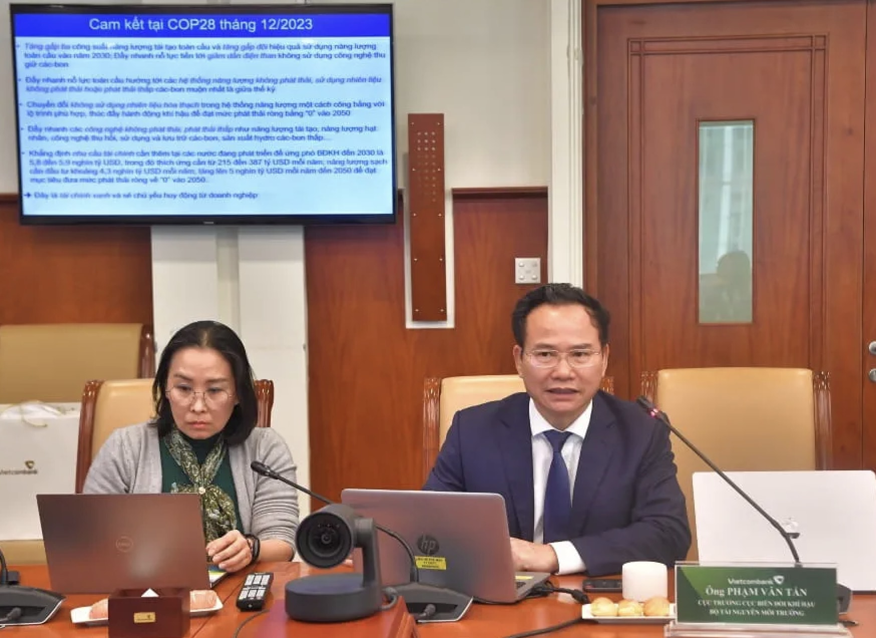 hoi thao xu huong tin dung xanh va dinh huong cho hoat dong kinh doanh cua vietcombank hinh 2
