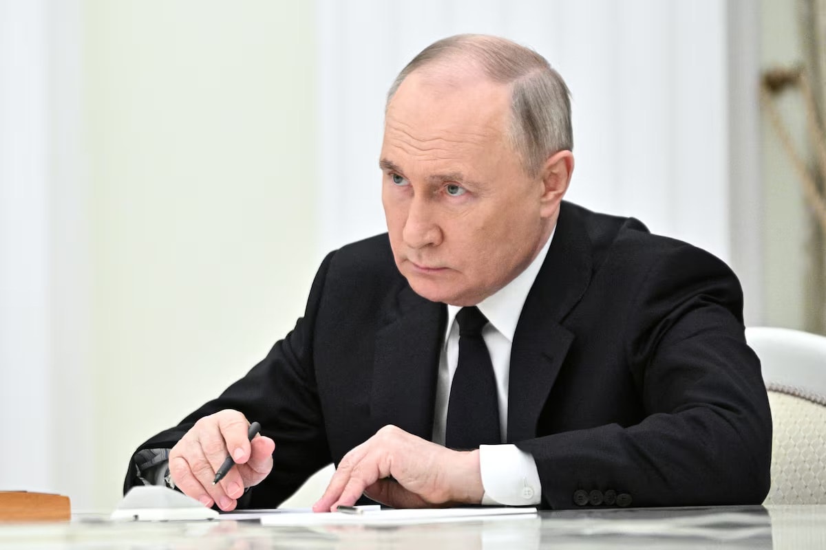 ong putin noi f 16 se khong thay doi duoc tinh hinh o ukraine hinh 1