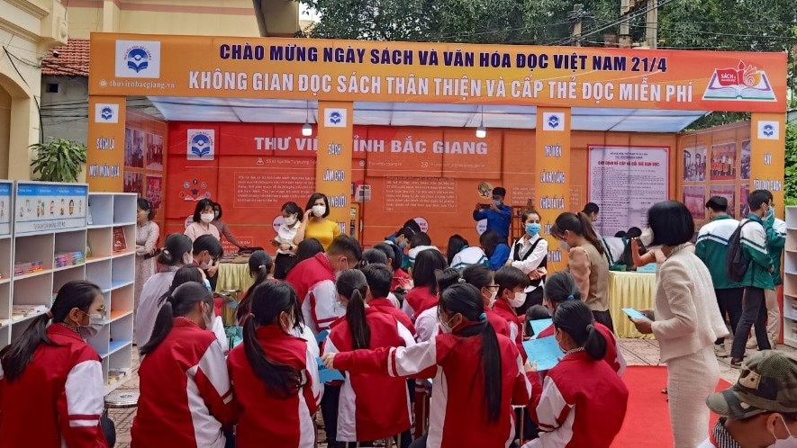 nhieu hoat dong huong ung ngay sach va van hoa doc viet nam 2024 tai bac giang hinh 1