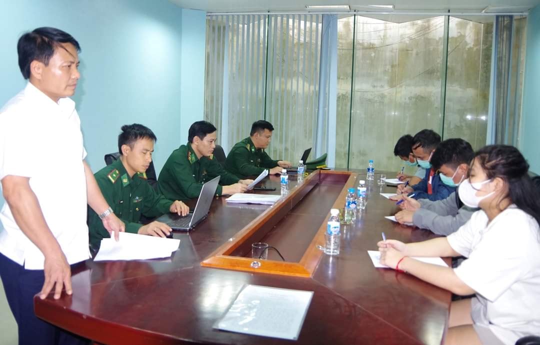giai cuu 4 nguoi viet bi lua ra nuoc ngoai voi chieu bai viec nhe luong cao hinh 2
