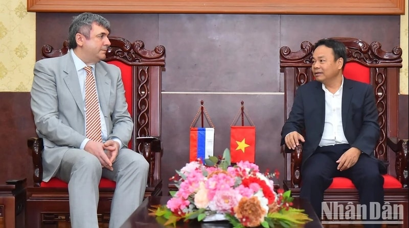 bao nhan dan va thanh pho saint petersburg nga thuc day hop tac len tam cao moi hinh 1