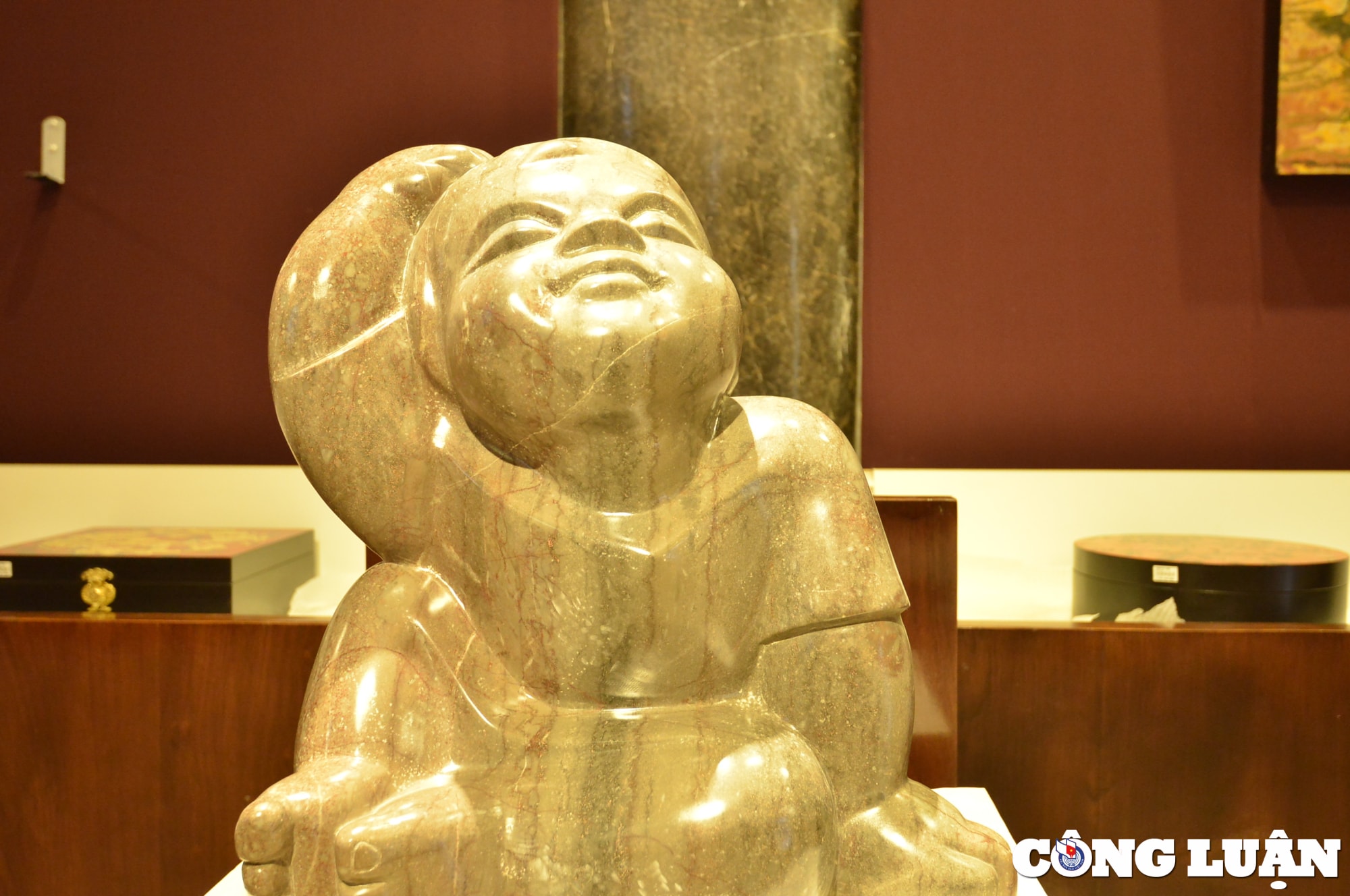 doc dao voi kien truc lau dai da khong lo o ninh binh hinh 14