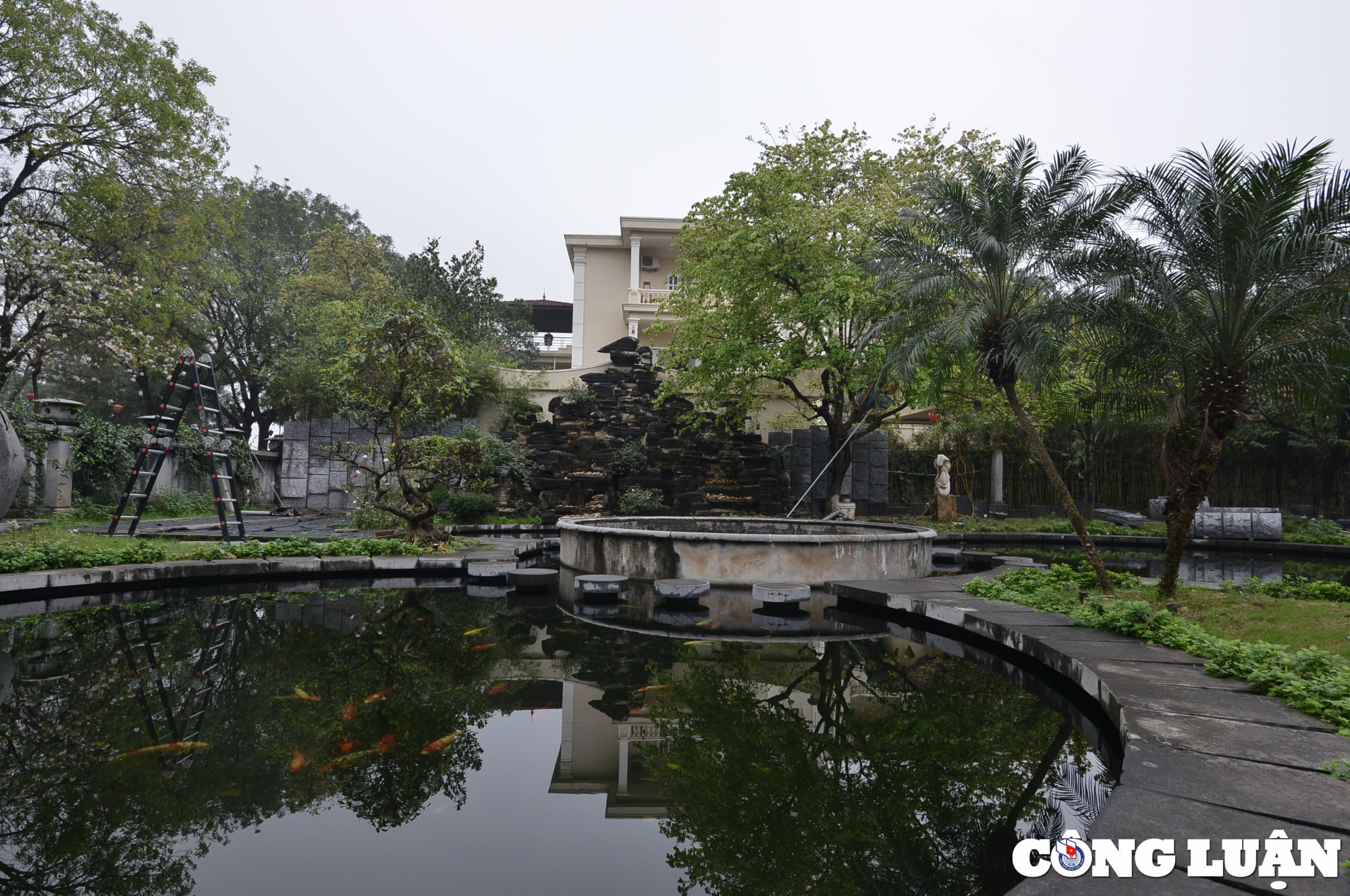 doc dao voi kien truc lau dai da khong lo o ninh binh hinh 7
