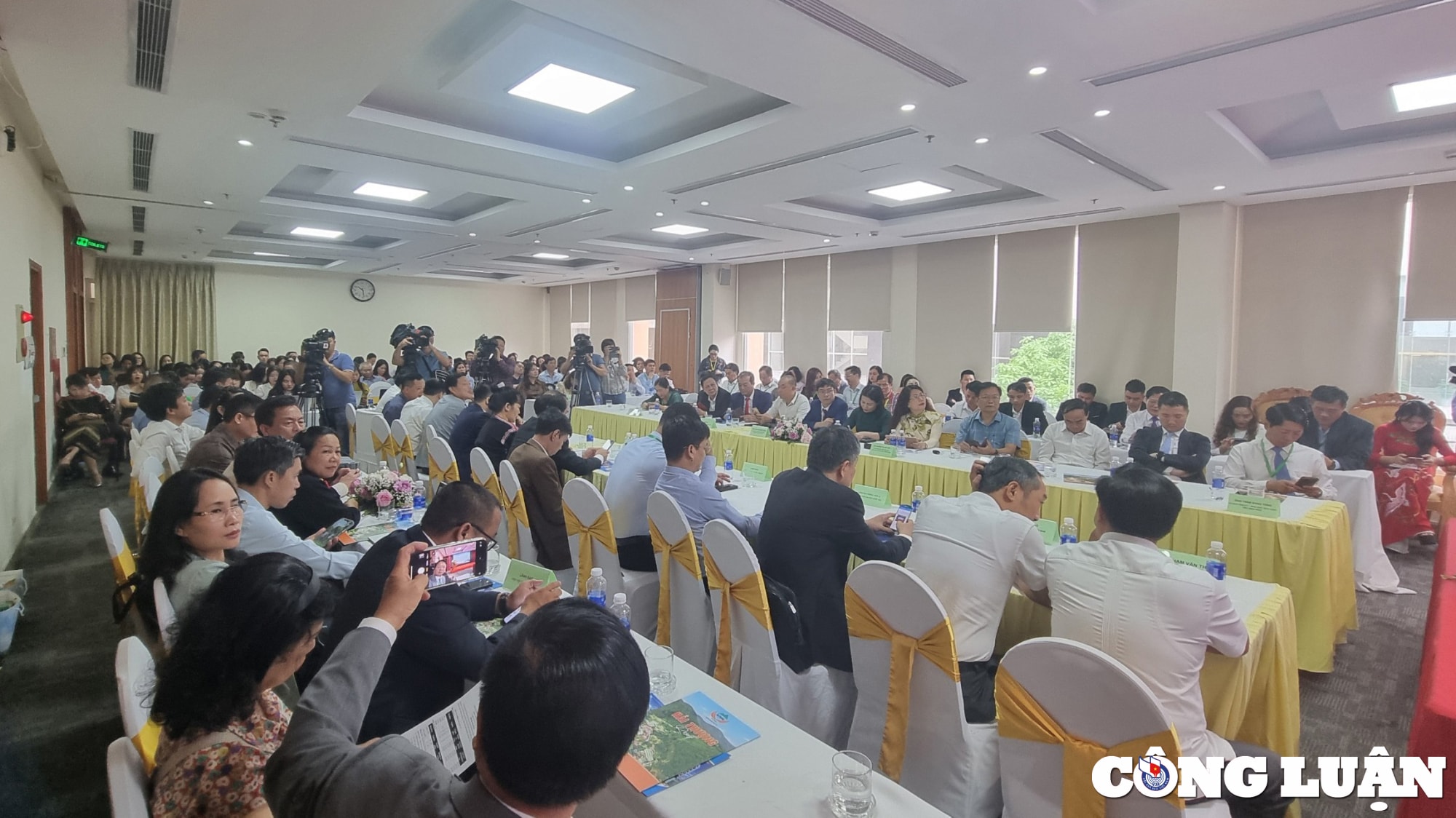 hoi nghi xuc tien quang ba du lich ninh binh  thanh hoa  nghe an  ha tinh mot hanh trinh  nhieu trai nghiem hinh 1