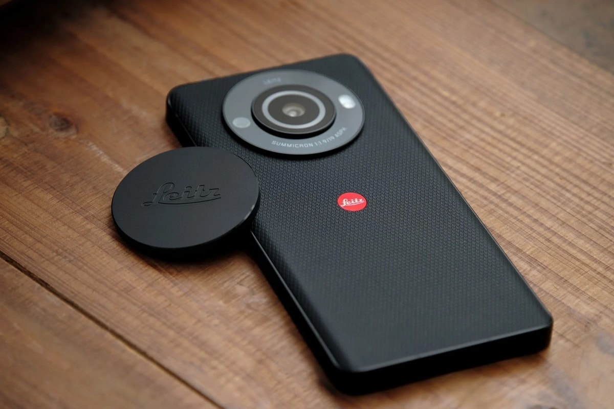 leica ra mat leitz phone 3 tai thi truong nhat ban hinh 1