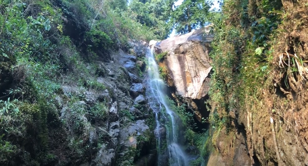 chiem nguong ve dep huyen ao cua thac trai tim lai chau hinh 6