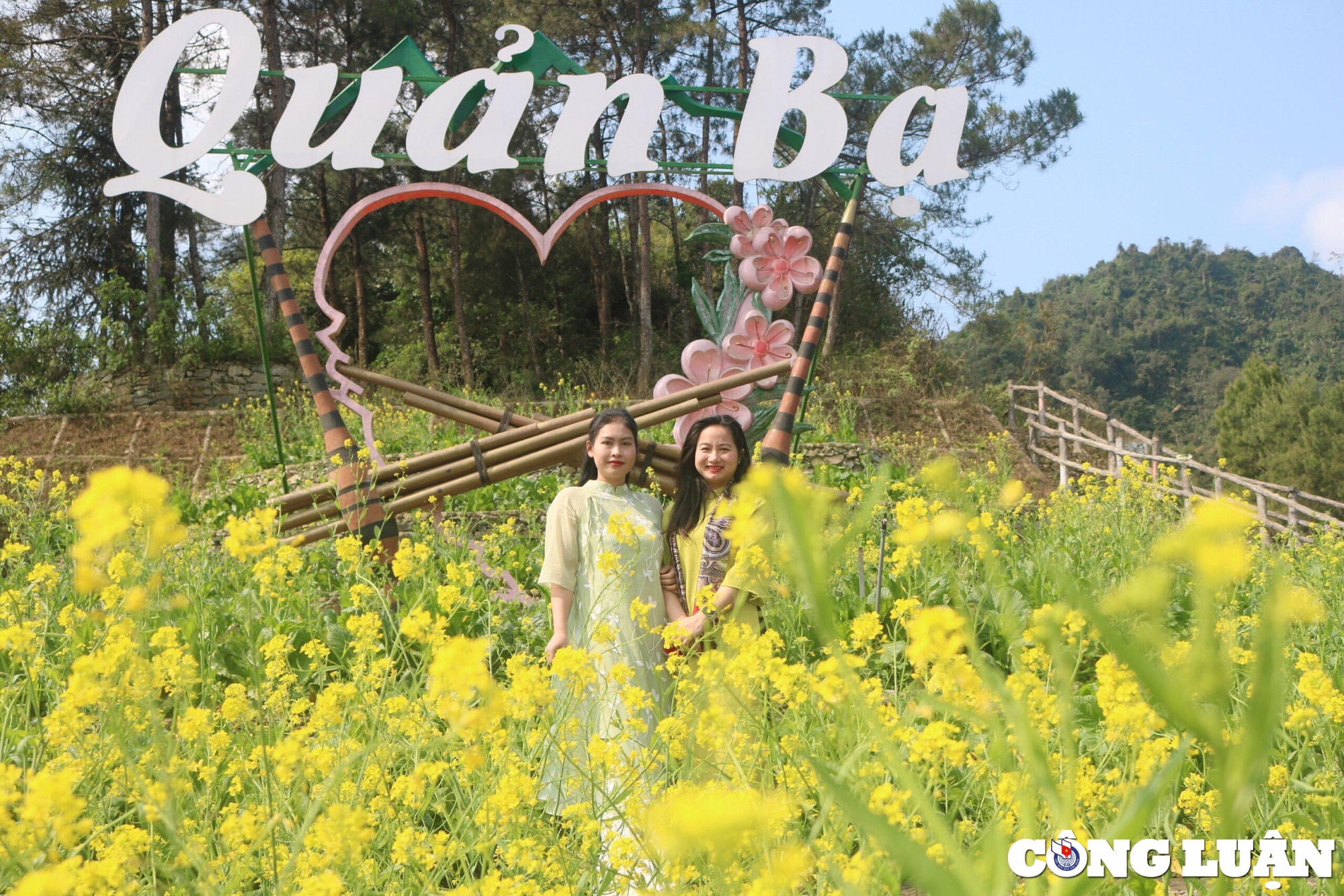 kham pha ve dep cong troi quan ba ha giang hinh 4