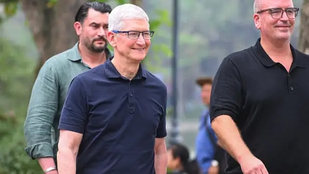 ly do ceo apple bat ngo den viet nam hinh 1