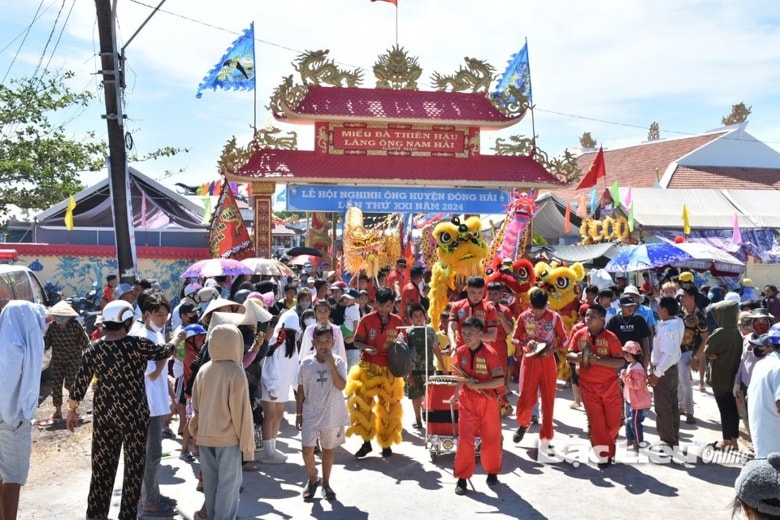 tung bung le hoi nghinh ong o dong hai bac lieu hinh 1