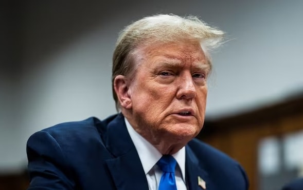da chon du 12 thanh vien boi tham doan cho phien toa hinh su xet xu ong trump hinh 1
