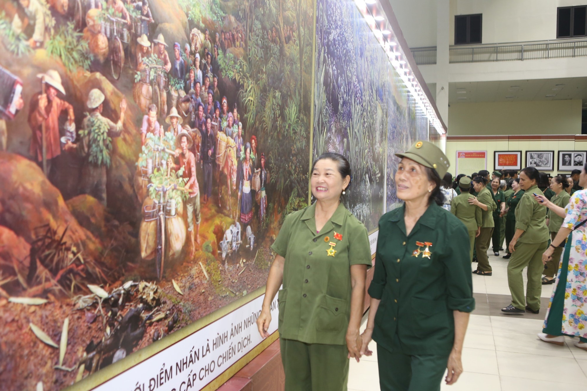 trien lam thanh hoa 70 nam voi chien thang dien bien phu hinh 3