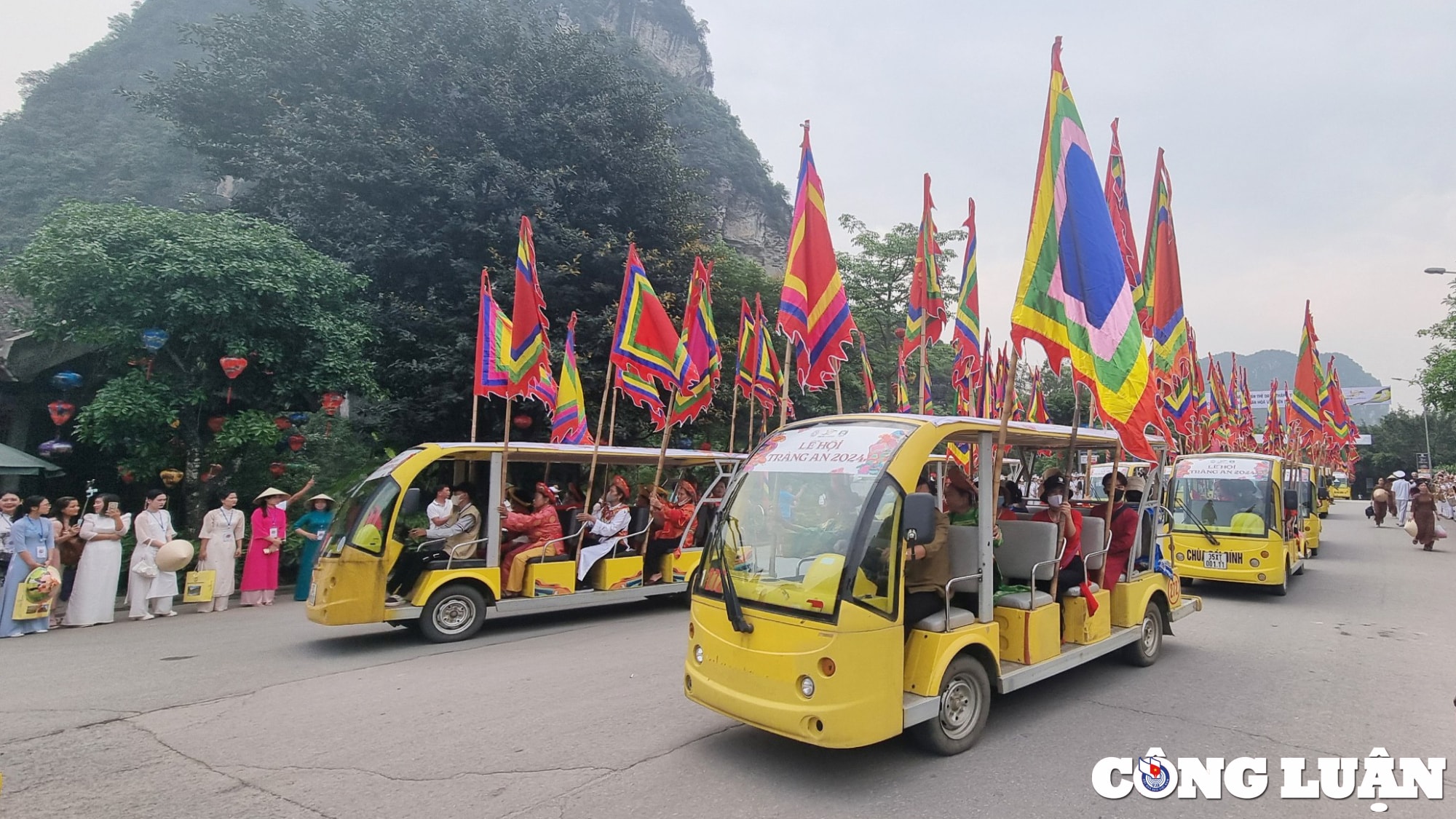 ninh binh chinh thuc khai mac le hoi trang an 2024 hinh 4