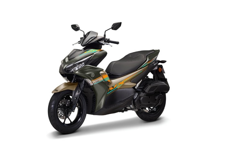 yamaha ra mat xe tay ga nvx 2024 hinh 4