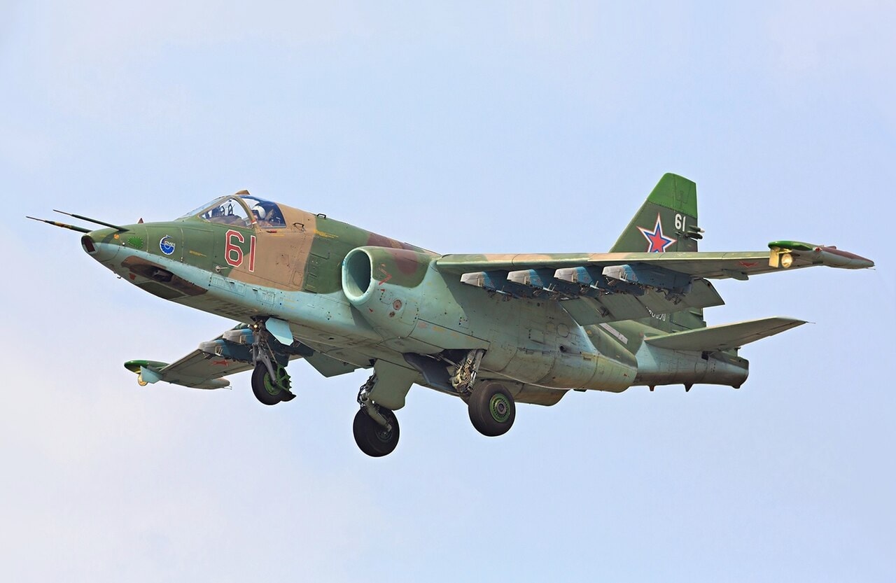 ukraine noi ban roi may bay nem bom su 25 trong cuoc khong kich cua nga hinh 1