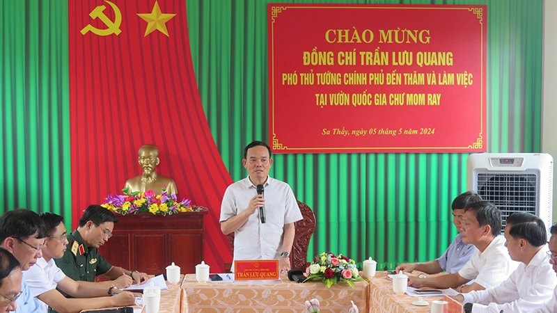 pho thu tuong tran luu quang lam viec tai vuon quoc gia chu mom ray kon tum hinh 1