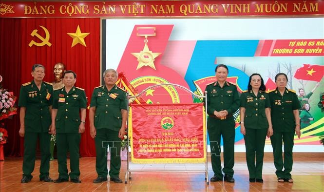 bo doi truong son da chu dong sang tao muu tri dung cam hinh 1