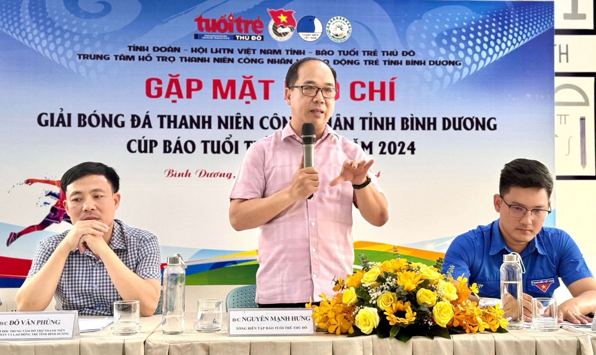 giai bong da danh cho thanh nien cong nhan o binh duong hinh 1