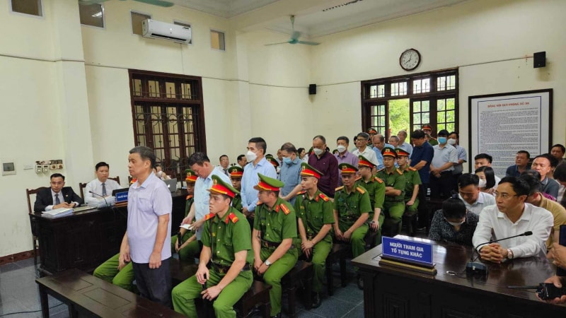 cuu bi thu tinh uy lao cai nguyen van vinh va dong pham hau toa hinh 1