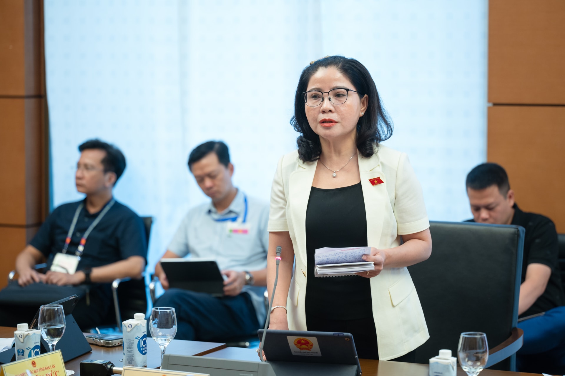 can quyet liet giai quyet bai toan thieu von lanh manh hoa moi truong kinh doanh cho doanh nghiep hinh 2