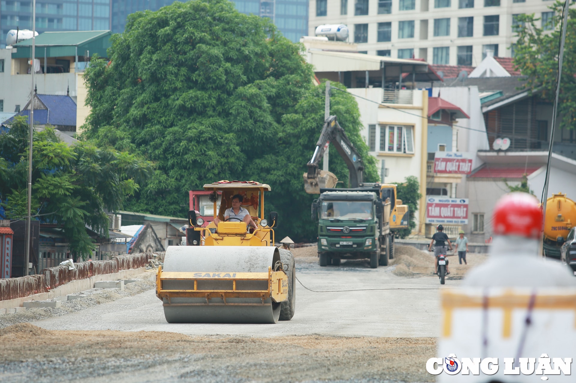 hinh anh du an mo rong duong au co nghi tam sau 4 nam thi cong hinh 6