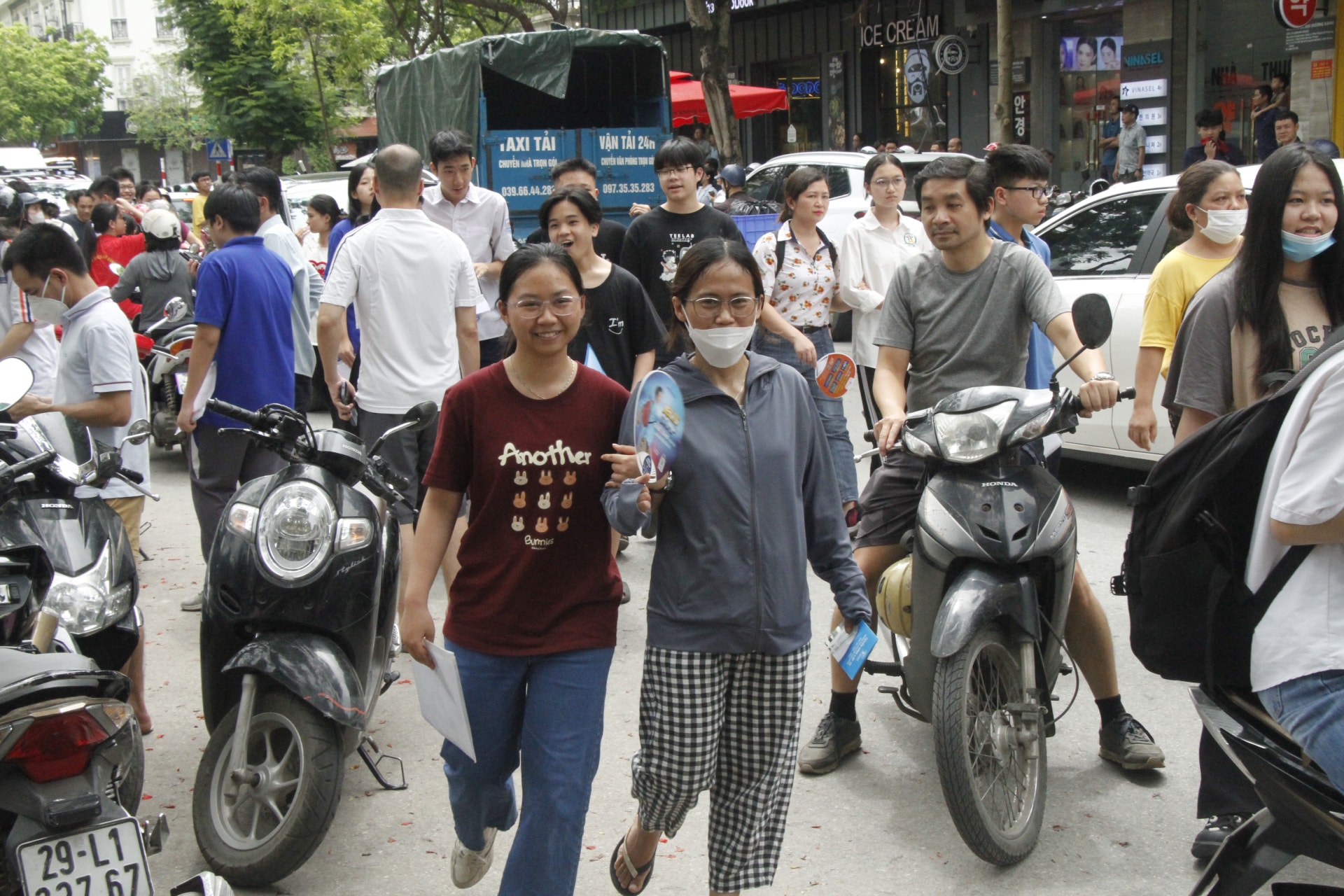 de thi ngu van lop 10 cong lap ha noi em tin minh duoc 8 diem hinh 3