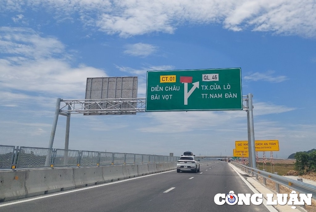 gap rut thi cong cao toc dien chau bai vot de thong xe vao ngay 30 6 hinh 2