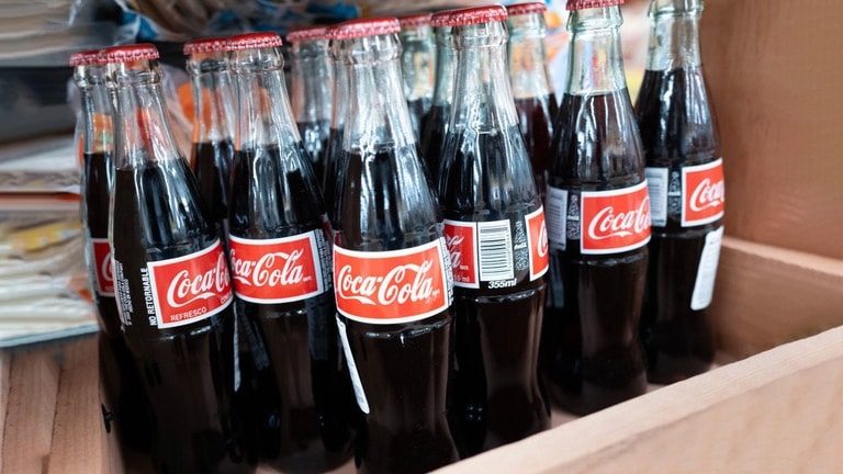 coca cola nop don dang ky nhan hieu tai nga hinh 1