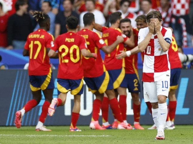 tay ban nha vui dap croatia trong mua ban thang hinh 2
