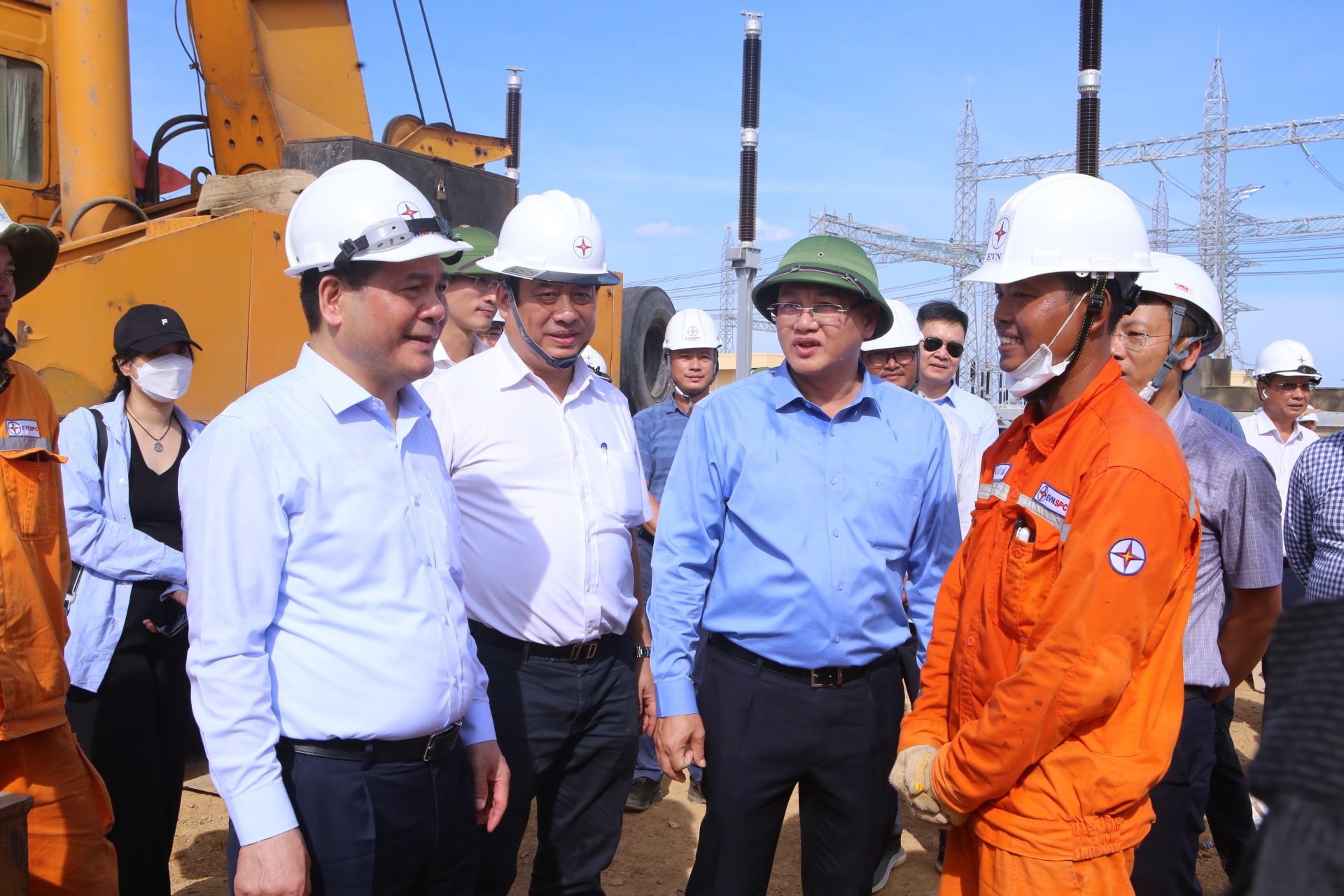 bo truong bo cong thuong nguyen hong dien kiem tra cac du an duong day 500kv mach 3 doan qua dia ban tinh thanh hoa hinh 1