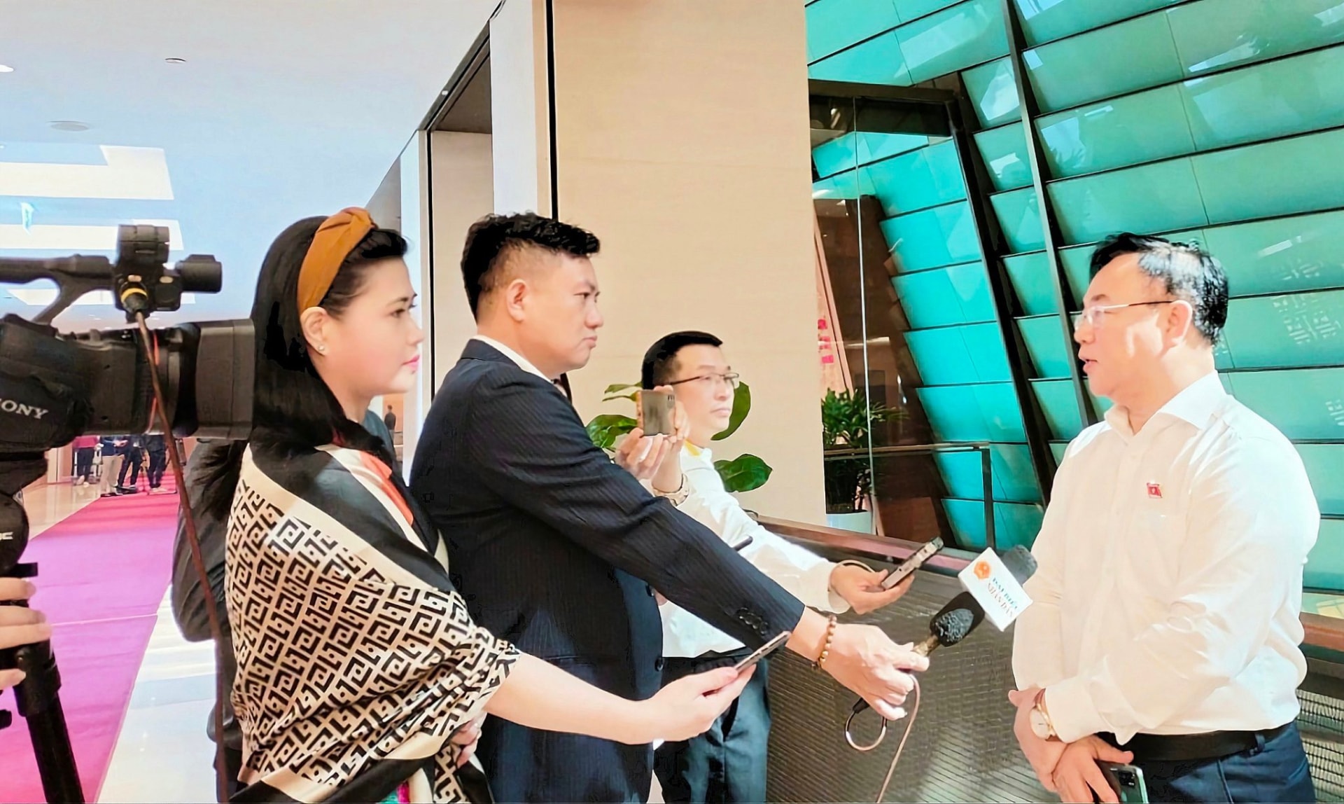 duong ray phap ly moi cho con tau bao chi viet nam hinh 4