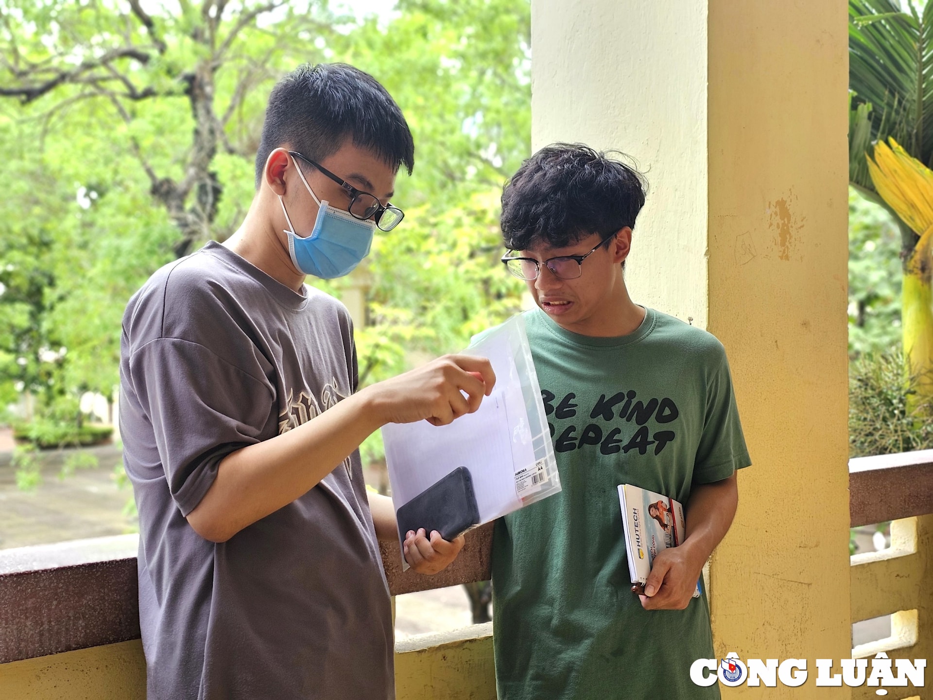gan 39000 thi sinh tai thanh hoa lam thu tuc du thi ky thi tot nghiep thpt 2024 hinh 15