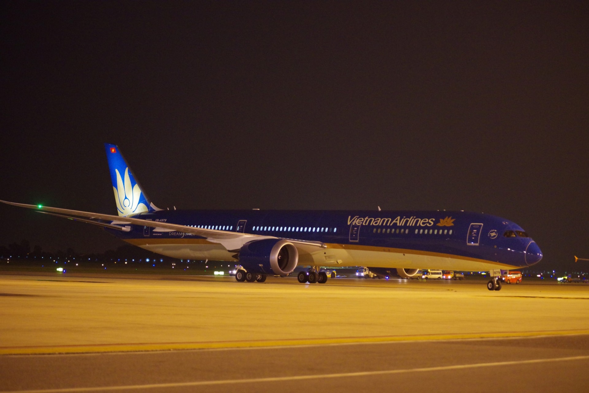 vietnam airlines bat tay cung vinpearl tung combo du lich hap dan hinh 2
