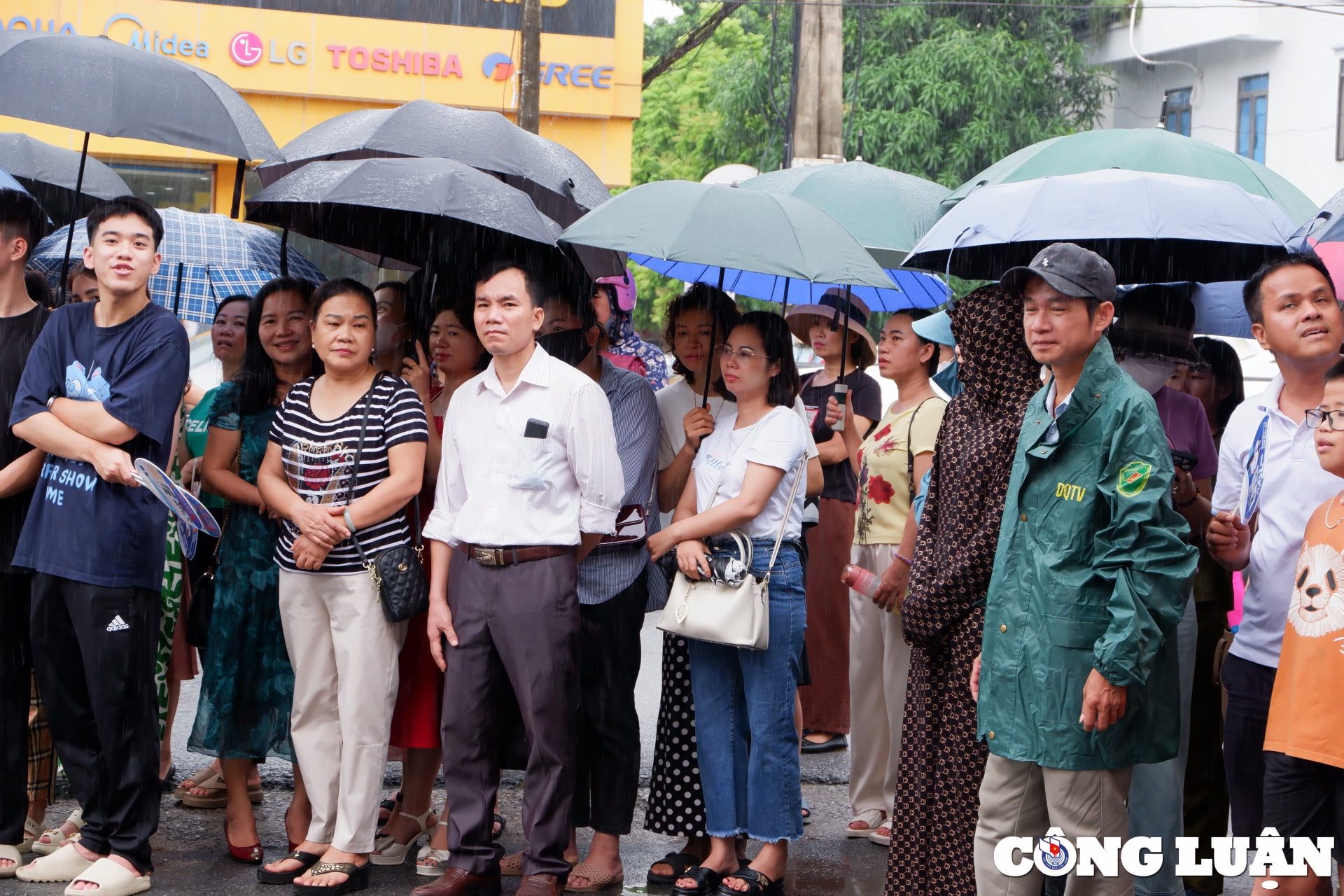 thoi tiet thanh hoa bat loi xuat hien mua sau buoi thi dau tien hinh 5