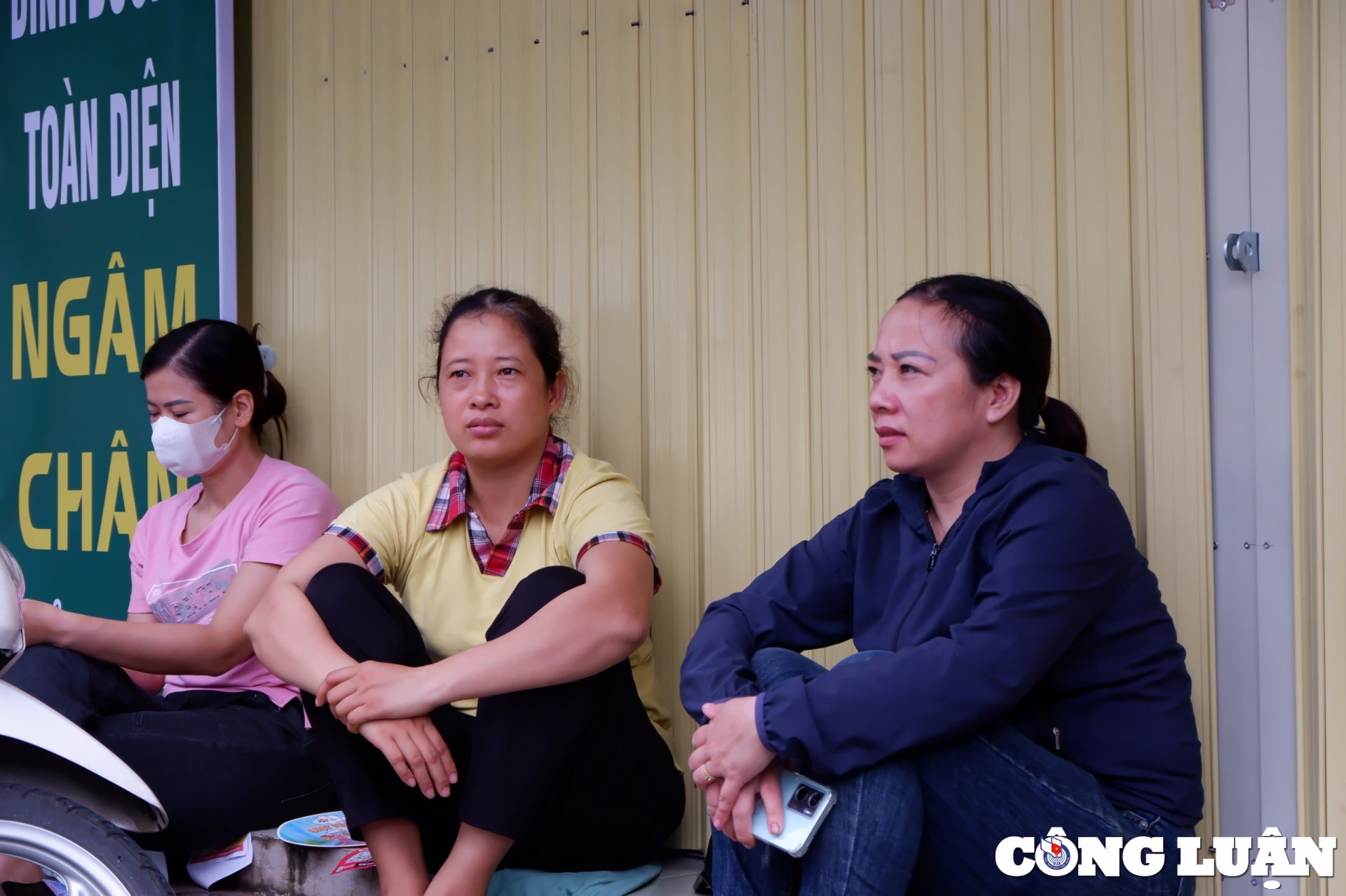 thanh hoa phu huynh lo lang doi con truoc cong diem thi hinh 9