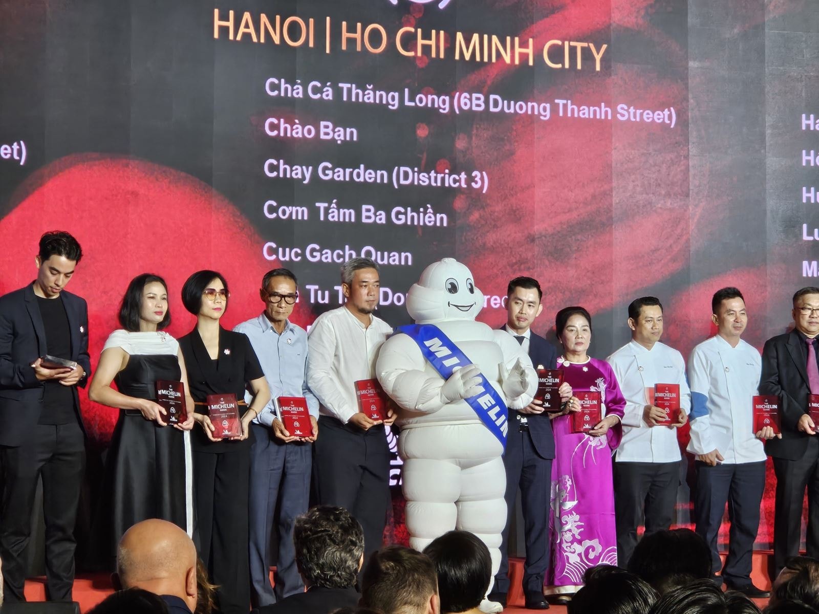 tphcm cong bo danh sach quan an nha hang dat chuan michelin guide 2024 hinh 1