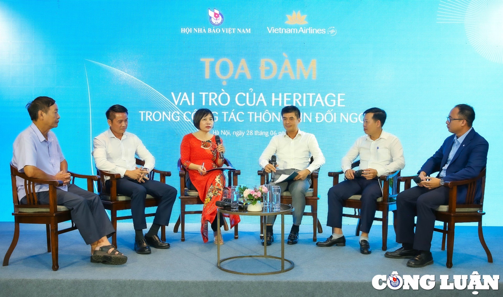tap chi heritage cau noi van hoa gioi thieu di san van hoa phong phu cua viet nam hinh 3