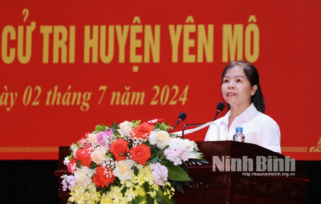 pho chu tich quoc hoi nguyen thi thanh tiep xuc cu tri tai huyen yen mo ninh binh hinh 3