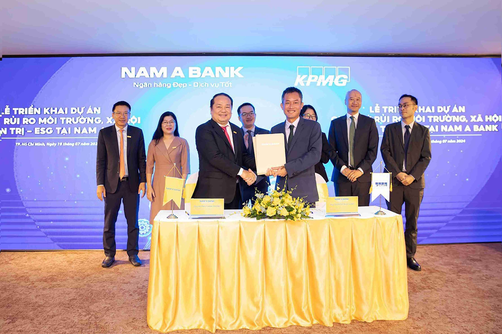 nam a bank trien khai du an quan ly rui ro moi truong xa hoi va quan tri esg hinh 1