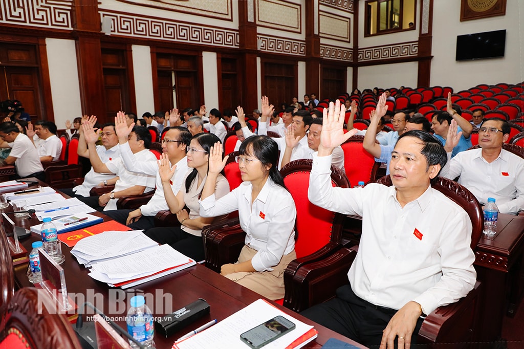 ky hop thu 23 hdnd tinh ninh binh khoa xv thong qua 12 du thao nghi quyet quan trong hinh 2