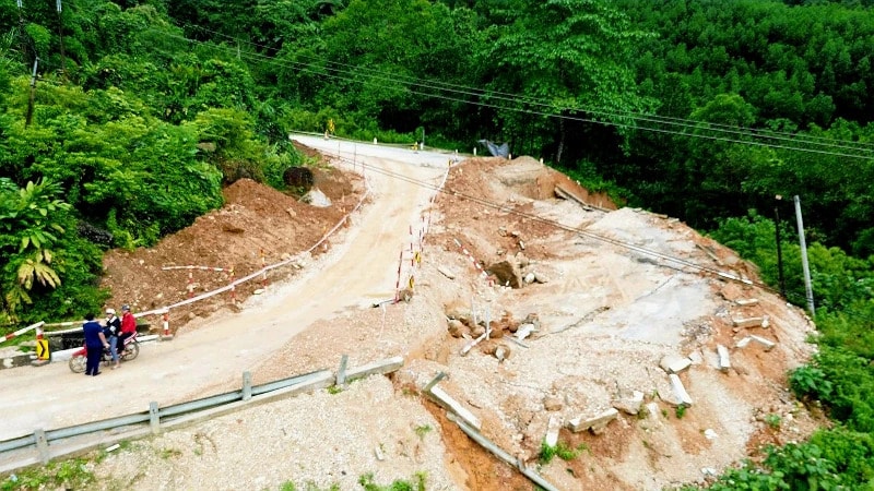 cong bo tinh huong khan cap ve thien tai tren quoc lo 16 qua nghe an hinh 1