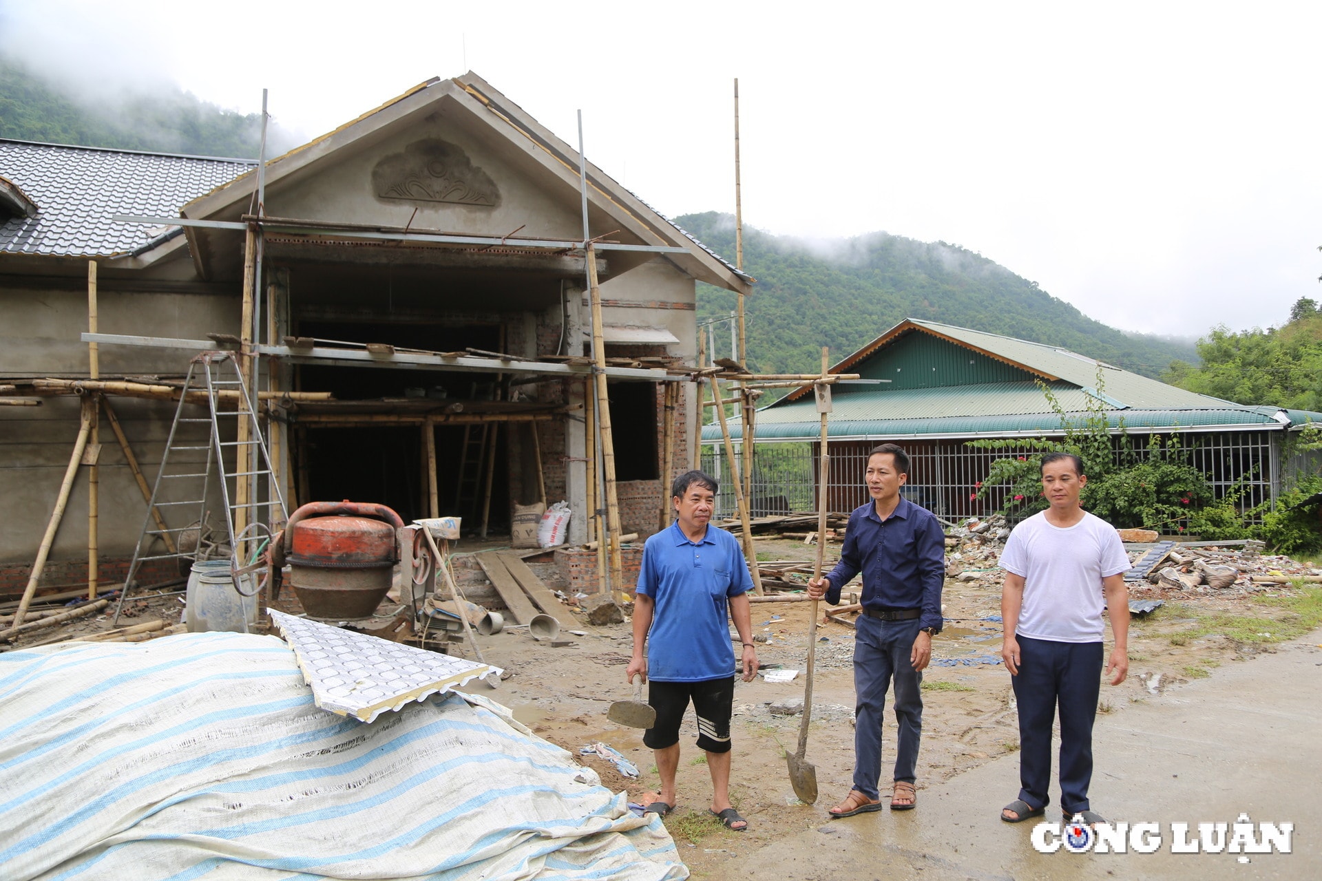 tu nhung la don xin duoc thoat ngheo hinh 8