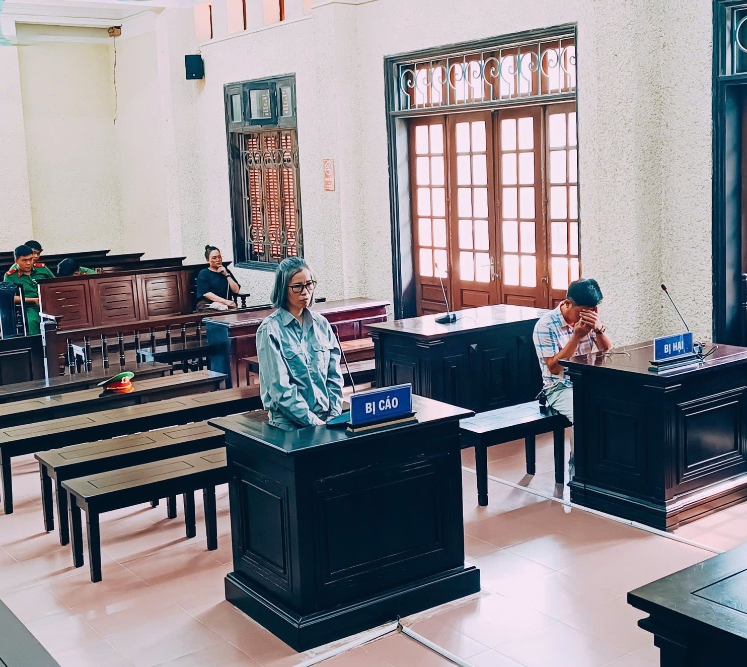 mao danh giam doc cong ty than 1 doi tuong linh an hon 13 nam tu hinh 1
